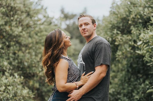 Men-versus-Women-Blog-Image-OFW image of man and woman in field